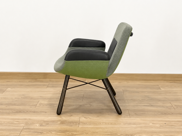 Vitra East River