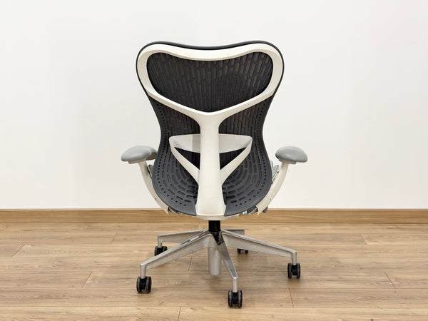 Herman Miller Mirra