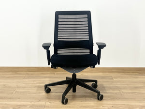 Steelcase Think V2