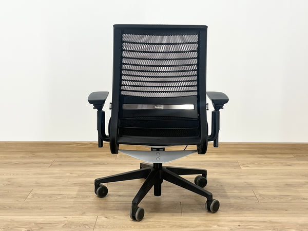 Steelcase Think V2