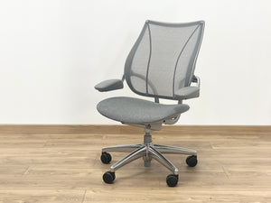 Humanscale Liberty