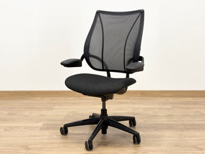 Humanscale Liberty