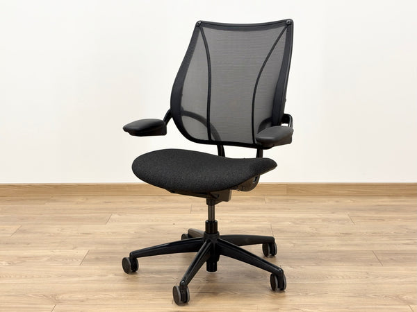 Humanscale Liberty