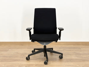 Steelcase Think V2