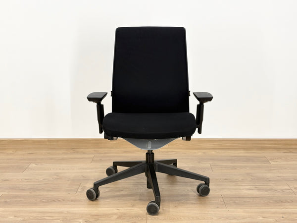 Steelcase Think V2