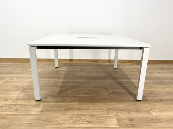 Steelcase Manager