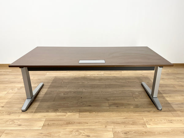 Steelcase 200