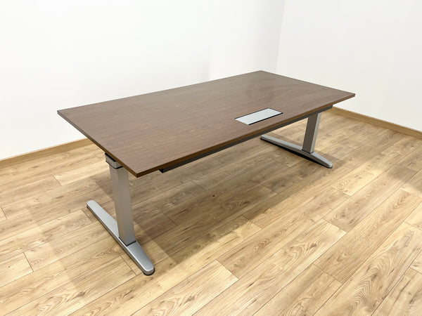 Steelcase 200