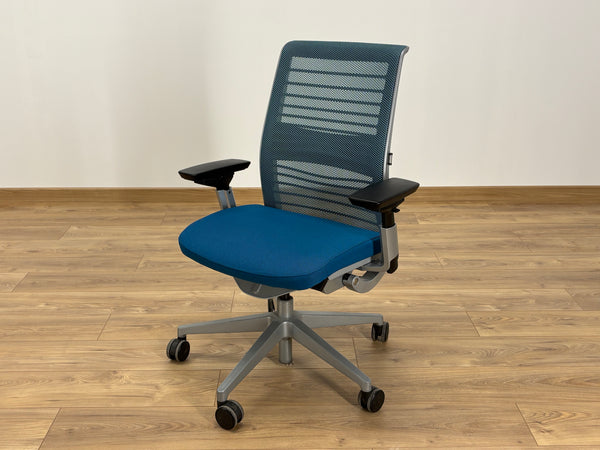 Steelcase Think V2