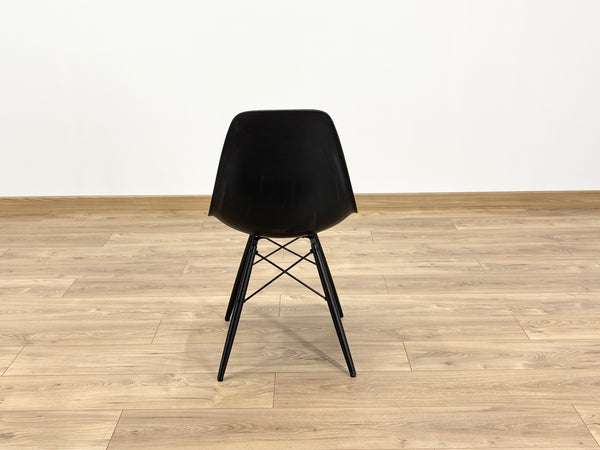 Vitra Eames Plastic Noir