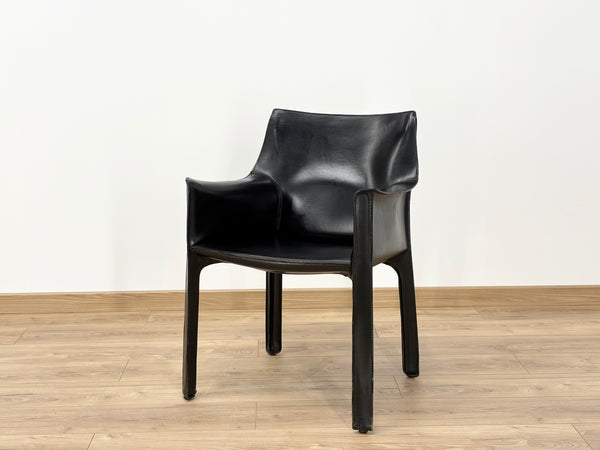 Cassina CAB 413