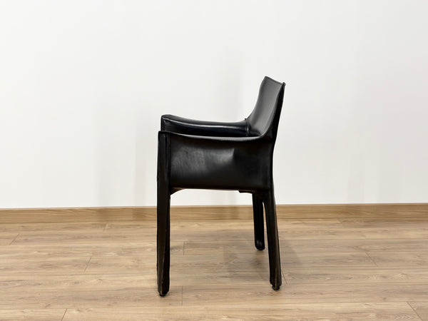 Cassina CAB 413