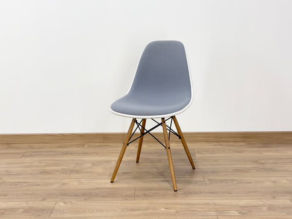 Vitra Eames Plastic