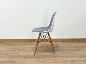Vitra Eames Plastic