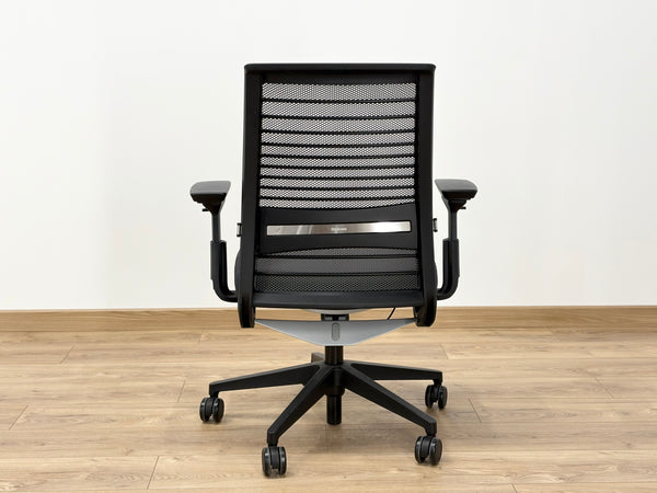 Steelcase Think V2