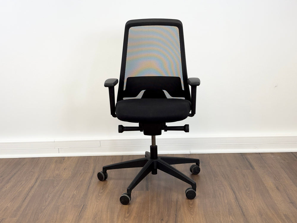 Interstuhl Every is 1