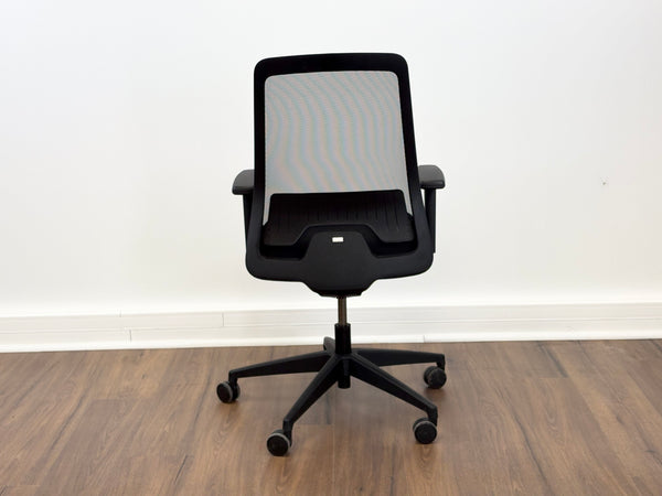 Interstuhl Every is 1