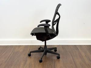 Herman Miller Mirra 2