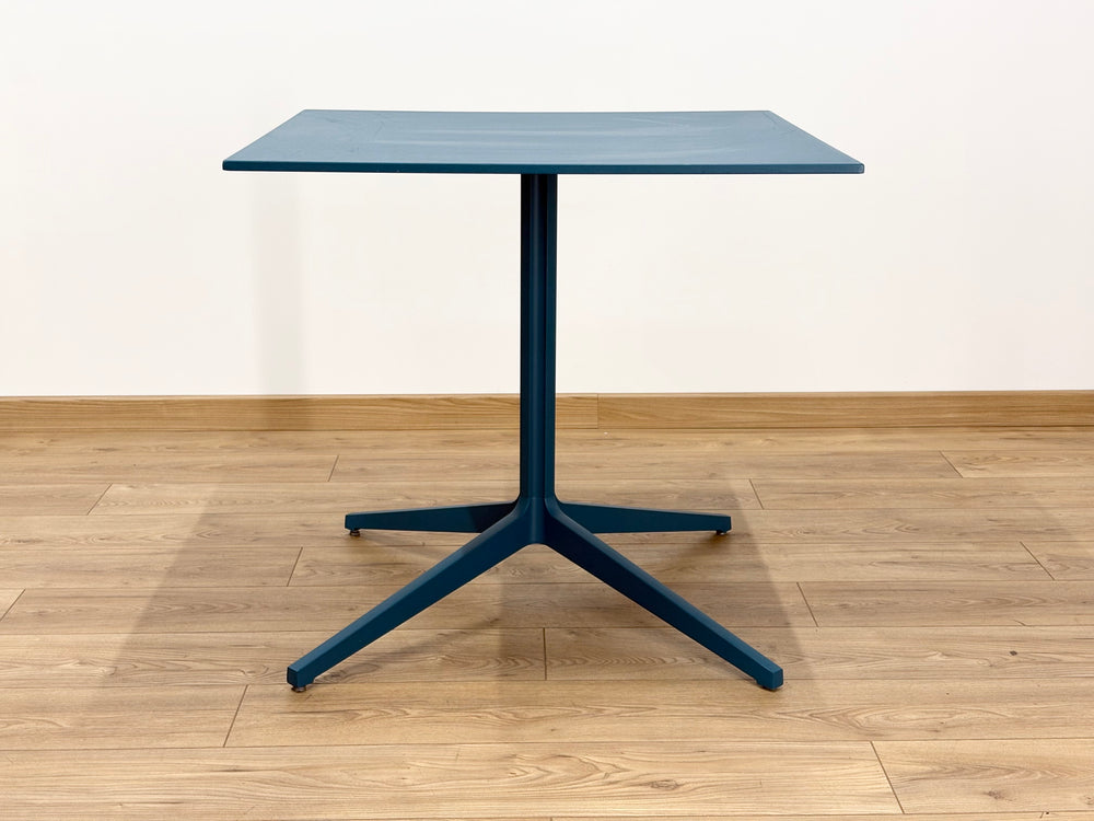 table pedrali ypsilon 4 haut