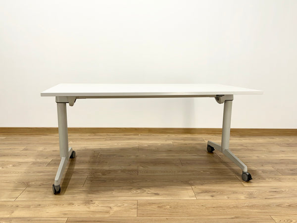 table pliante Steelcase 140 face